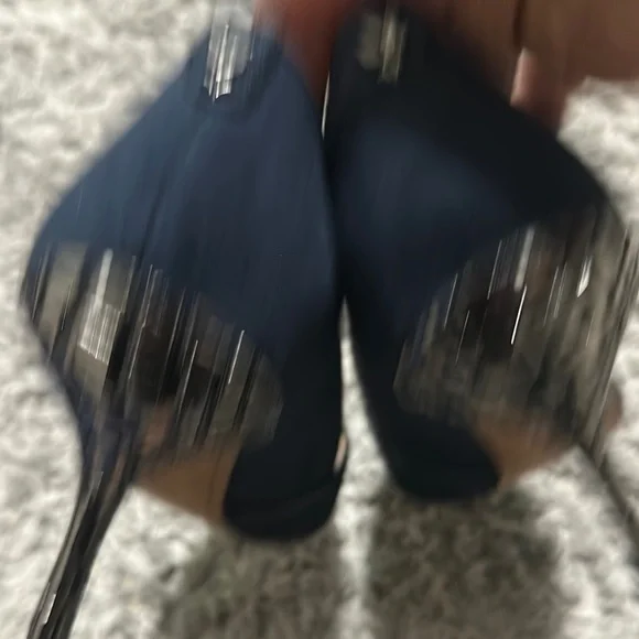 Women's Black Pumps with Silver Accents - Picture 8 of 8